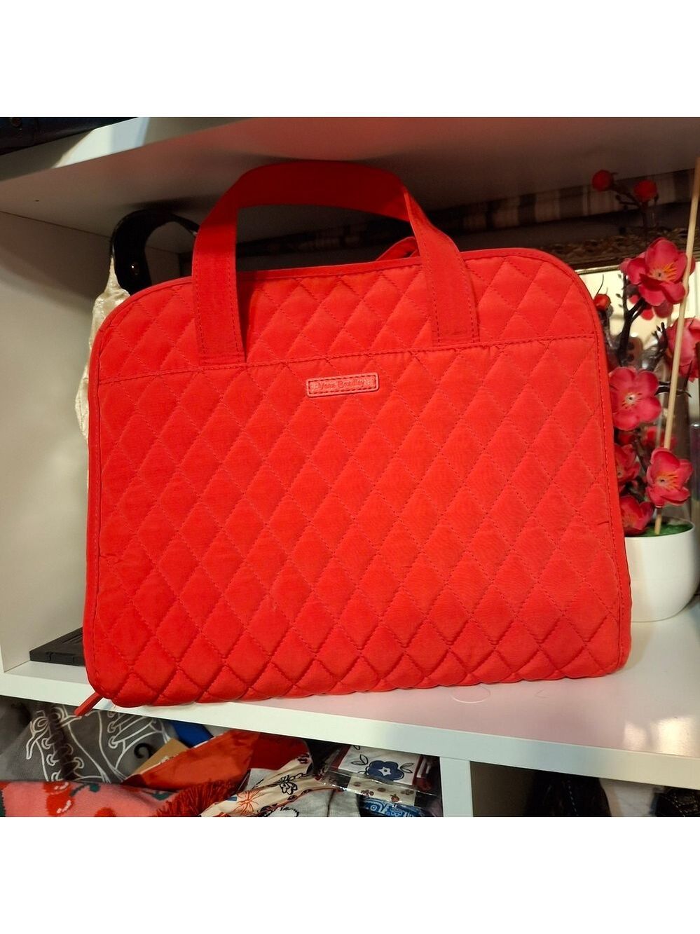 Vera Bradley Vibrant Red Quilted Travel Cosmetics Makeup Bag Unused